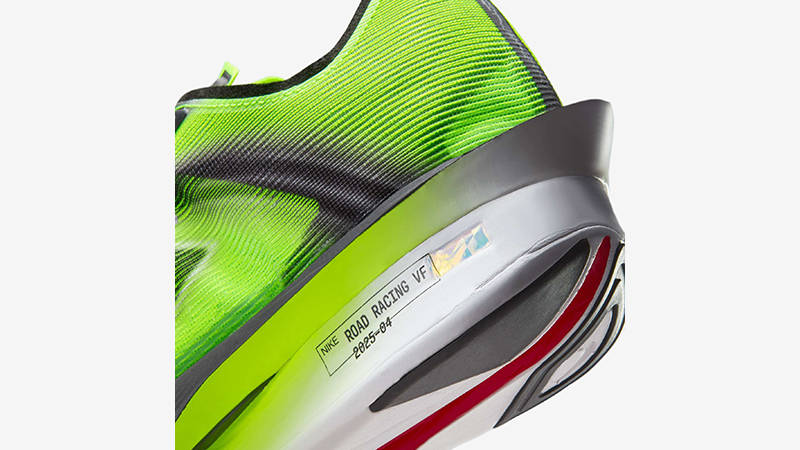 Nike VaporFly 4 Ekiden 2026 Volt IM8068-999 heel