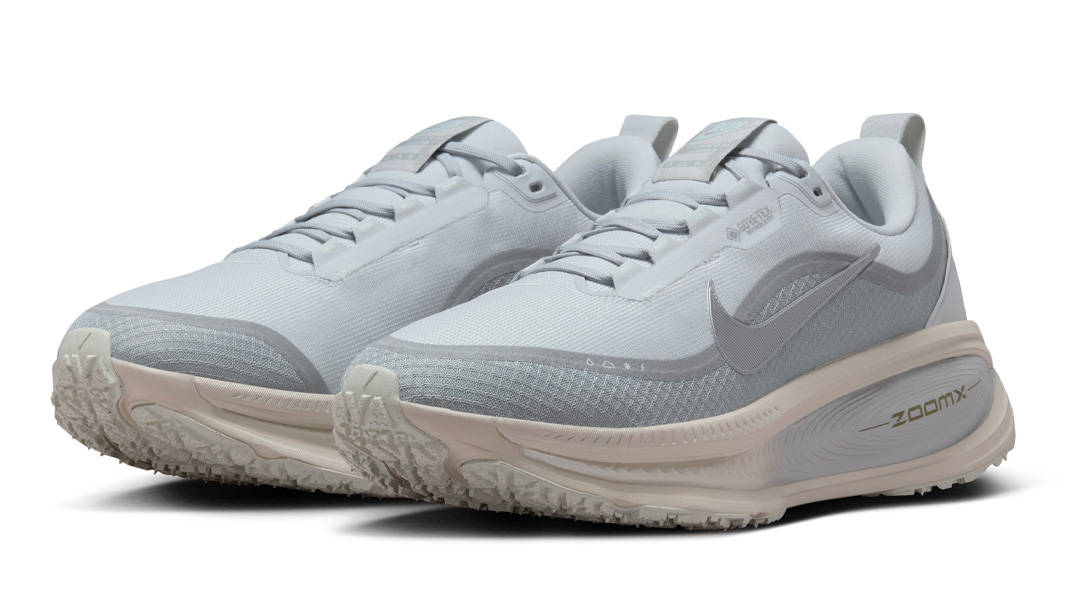 Nike Vomero 18 GORE-TEX Pure Platinum Front