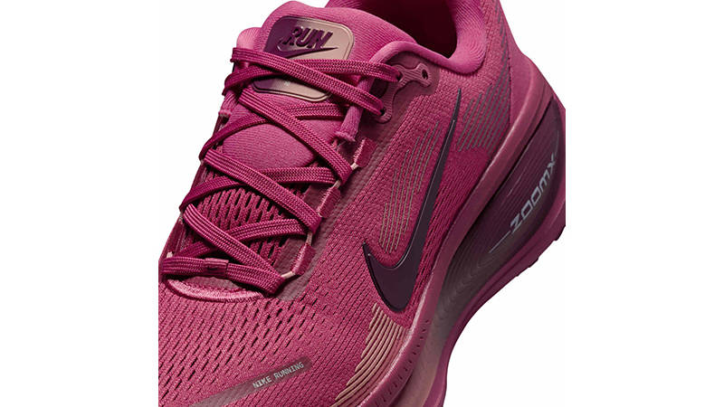 Nike Vomero 18 Sweet Beet Bordeaux HM6804-604 tongue