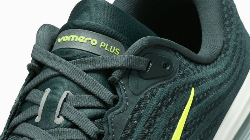 Nike Vomero Plus Seaweed Cannon Green Side