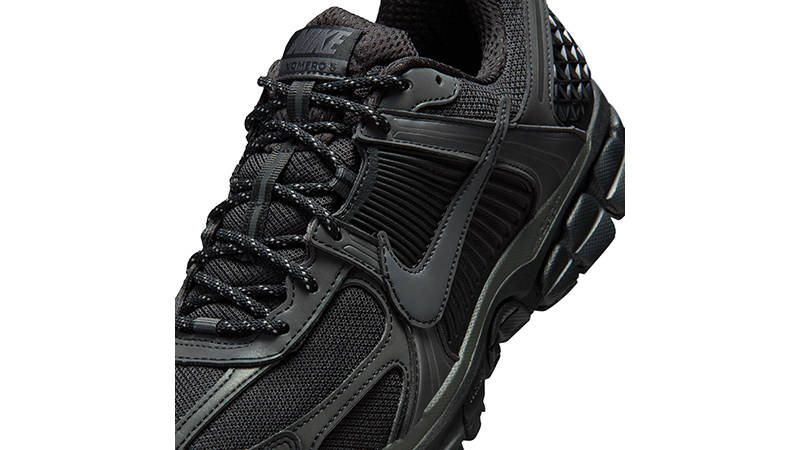 Nike Zoom Vomero 5 Black Reflective IM6597-001 side
