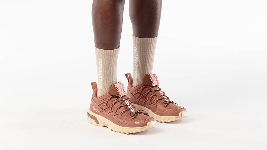 Salomon ACS+ Satin Russet Hazelnut On Foot