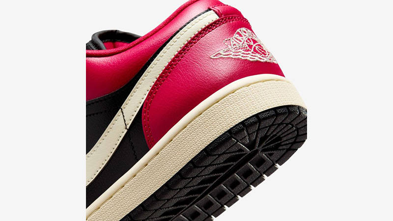 Air Jordan 1 Low Mystic Hibiscus Black DC0774-605 heel