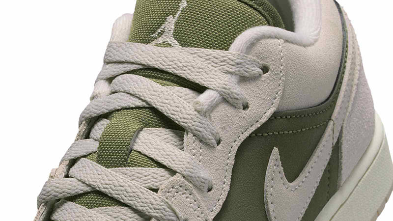 Air Jordan 1 Low SE GS Medium Olive Sail HV4396-201 Detail