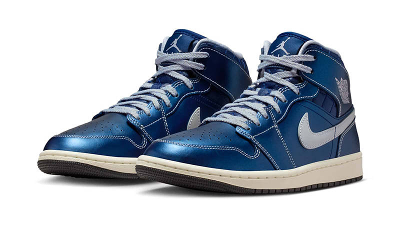 Air Jordan 1 Mid Metallic Blue IM5128-001 front