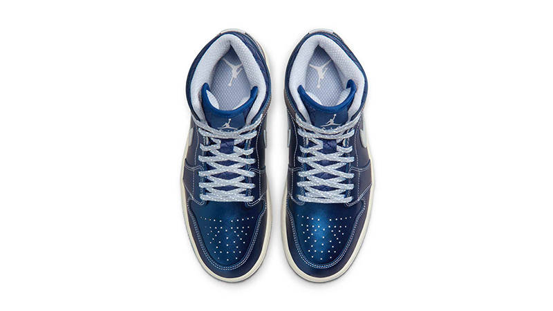 Air Jordan 1 Mid Metallic Blue IM5128-001 middle