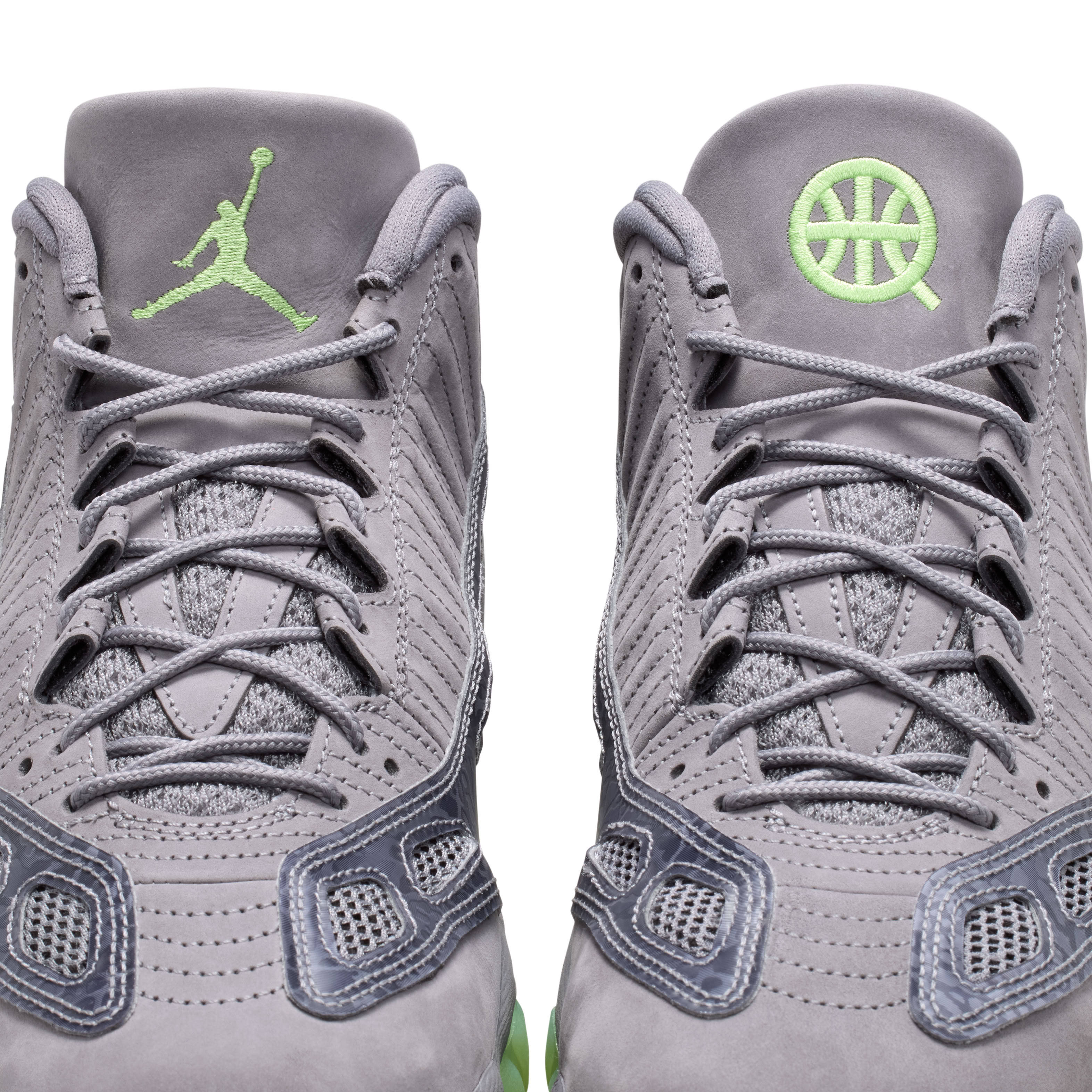 Air Jordan 11 Low IE Quai 54 Gunsmoke Top Detail