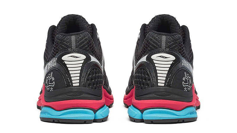 Keith Haring X Saucony NYC ProGrud Triumph 4 Black Red S71022-1 back