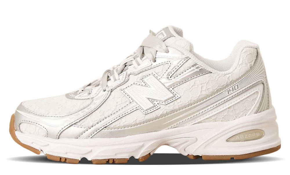 New Balance 740 Lace Ivory