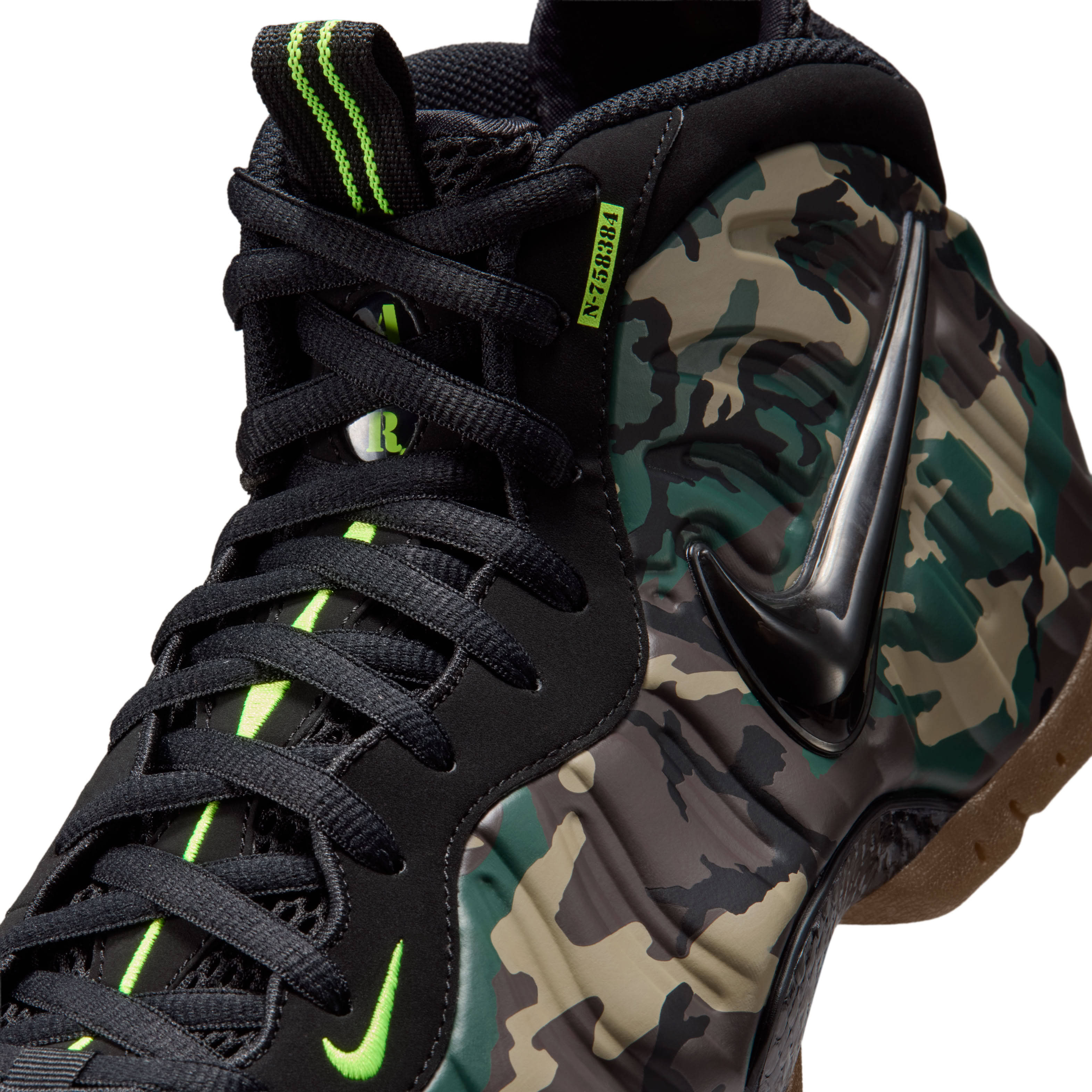 Nike Air Foamposite Pro Green Camo Detail