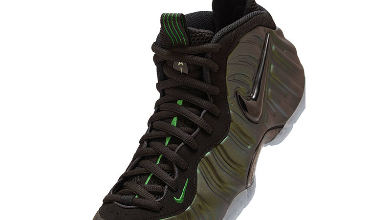 Nike Air Foamposite Pro Pine Green HF0794-300 tongue
