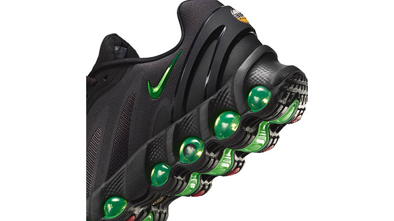 Nike Air Max Dn8 Black Green Strike IH4119-001 heel