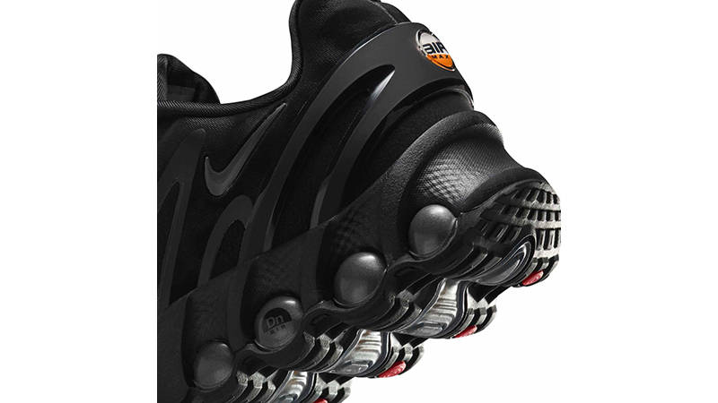 Nike Air Max Dn8 SE Black Anthracite IB1991-001 heel