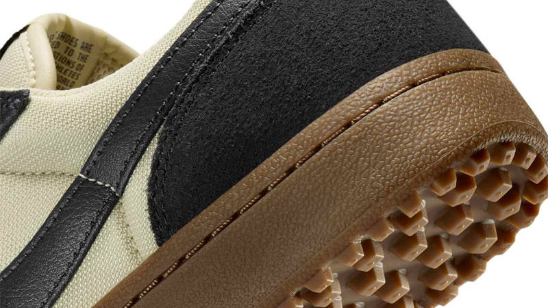 Nike Field General Light Khaki Anthracite Closeup