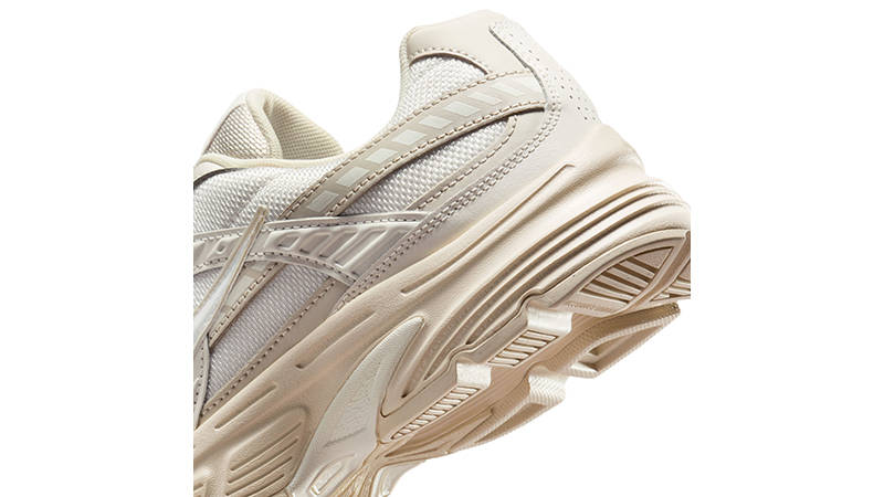 Nike Initiator Light Brown 394053-103 heel