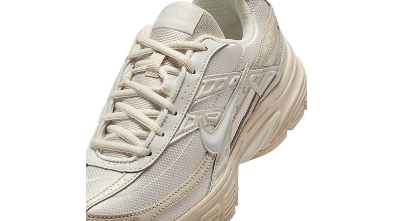 Nike Initiator Light Brown 394053-103 tongue