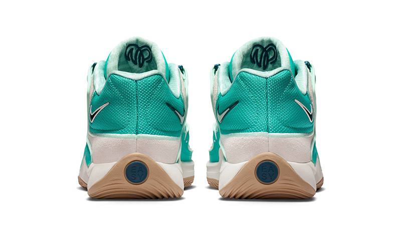 Nike KD 18 Wanda Pratt HV1992-301 back
