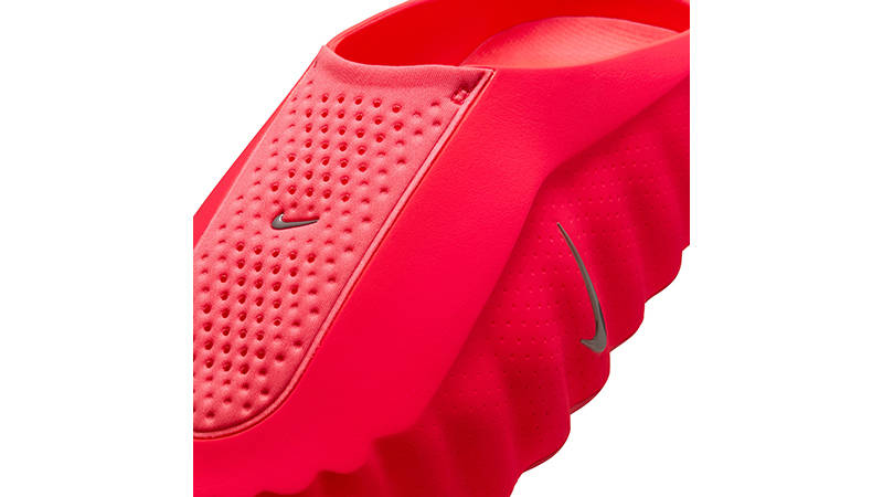 Nike Mind 001 Solar Red HQ4307-600 closeup