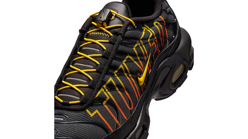 Nike TN Air Max Plus Sunrise Orange Lightning IH4459-010 side