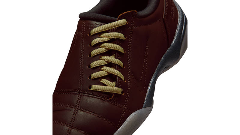 Nike Total 90 III SE Baroque Brown IM8053-237 tongue
