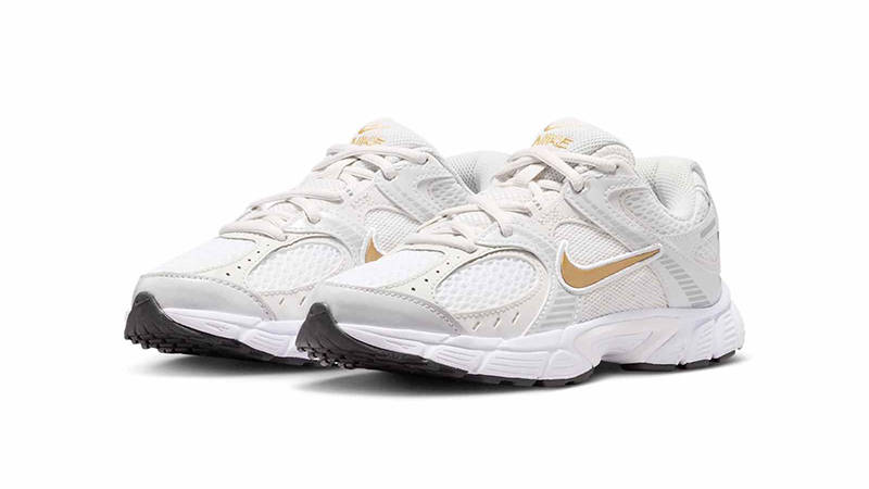 Nike V5 RNR GS White Photon Dust HQ6411-104 front