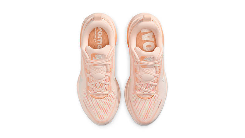 Nike Vomero 18 HM6804-800 Guava Ice Orange HM6804-800 middle