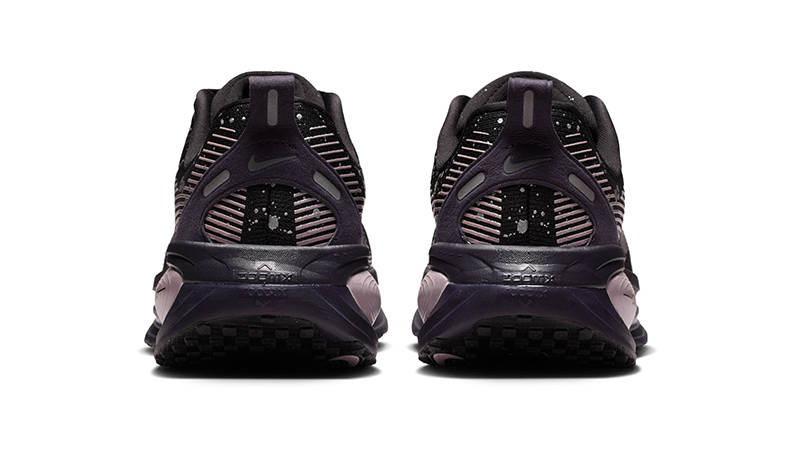 Nike Vomero 18 SE Black Metallic Dark Grey HV1779-001 back