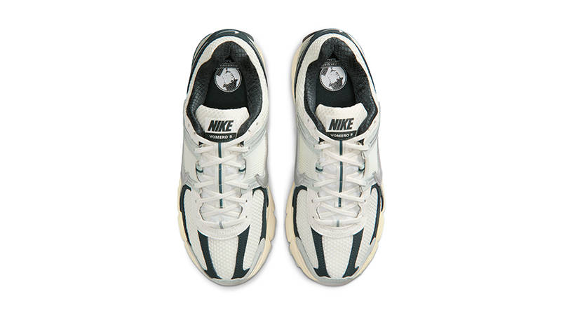 Nike Zoom Vomero 5 Light Silver Seaweed IO7452-133 middle
