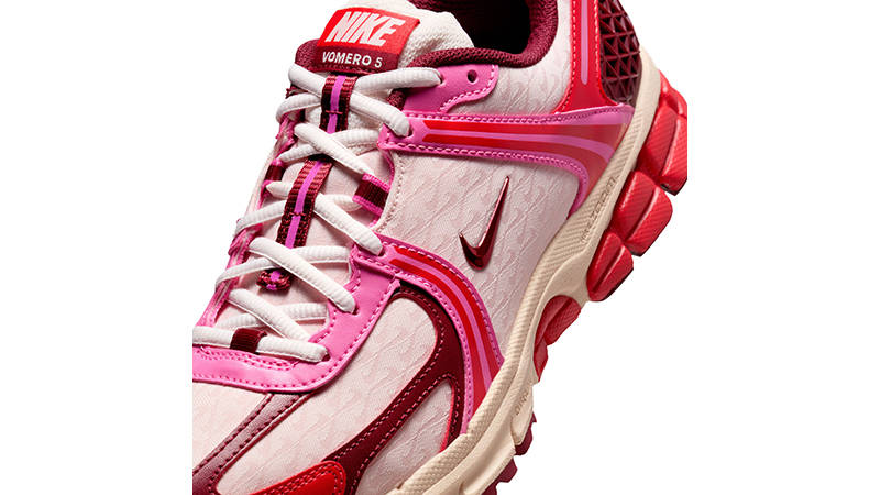 Nike Zoom Vomero 5 Light Soft Pink Red IM7185-640 side