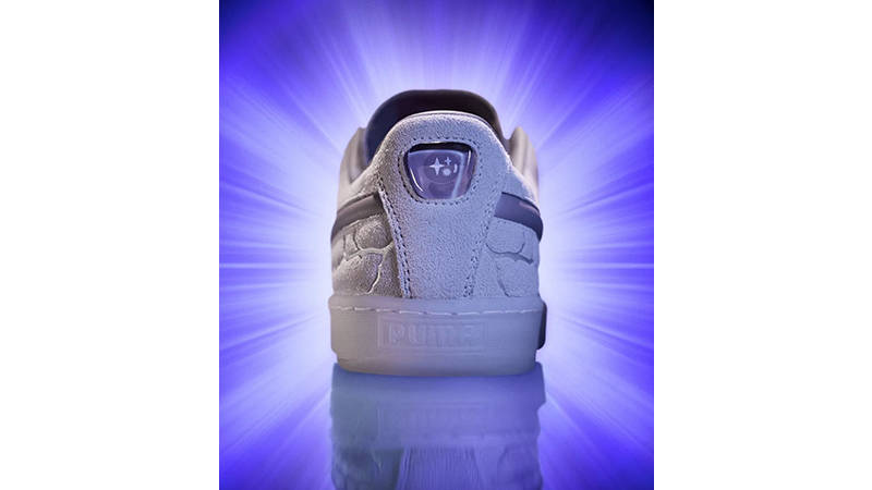 Pokémon x PUMA Suede Mewtwo back