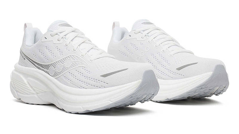 Saucony Hurricane 25 Triple White S21026-202 front