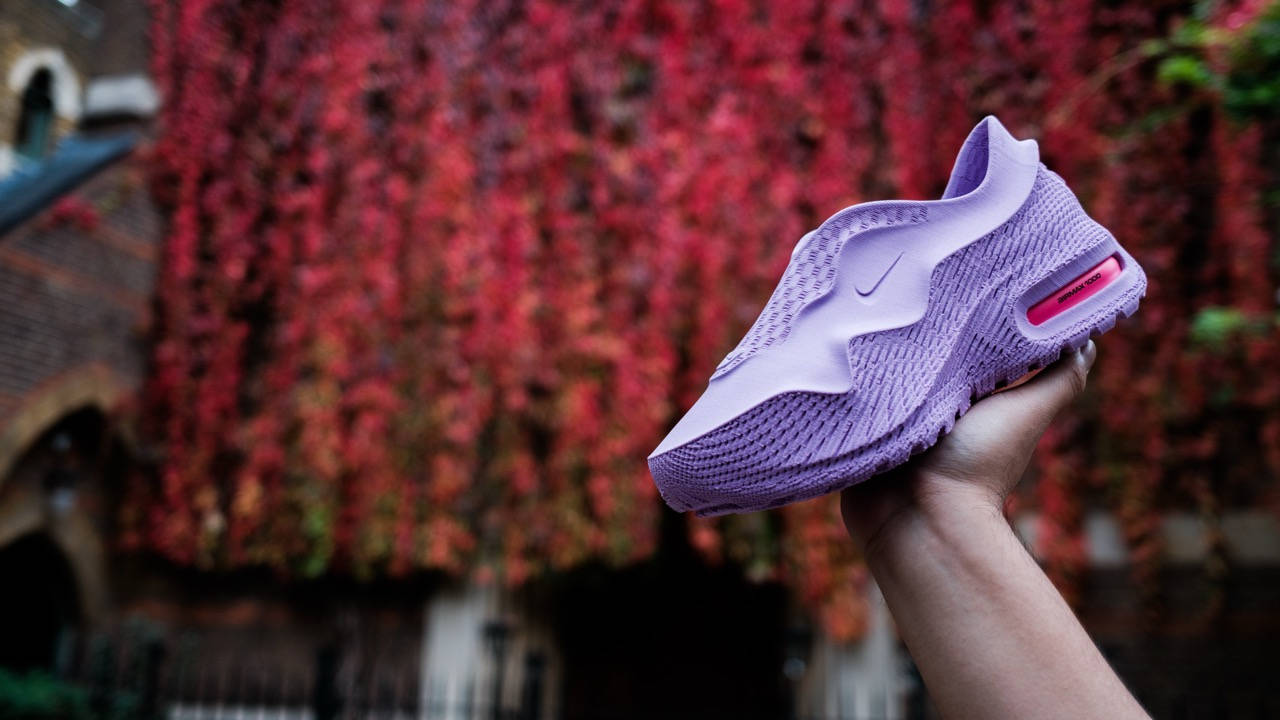 Nike Air Max 1000 Lilac In Hand