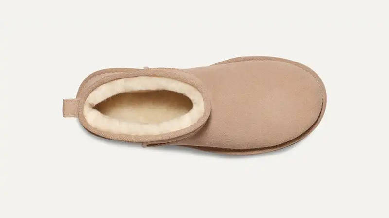 UGG Classic Ultra Mini Platform Boot Sand 1135092-SAND middle