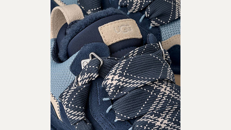 UGG Lowmel Dark Indigo Sea Salt 1144032-DGS tongue
