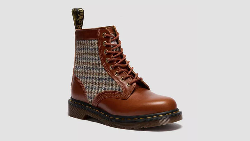 Dr Martens 1460 Harris Tweed Lace-Up Boots Tan 41756200 front
