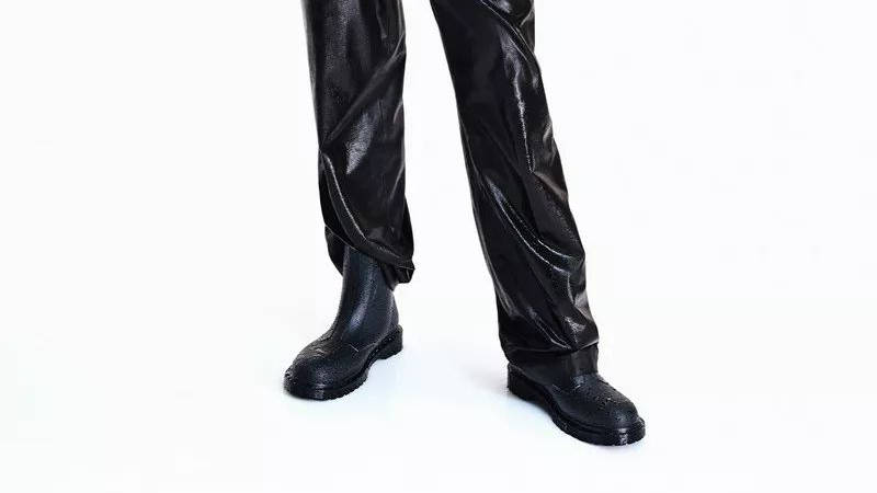 Dr Martens 1460 Rain Boots Black 41250001 on foot