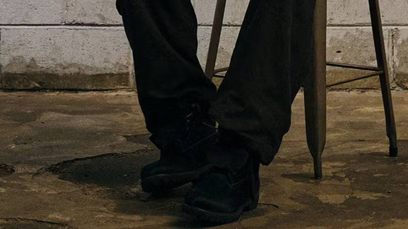 FETCH x Timberland 6-Inch Boot Black A6FQTEK5 on foot