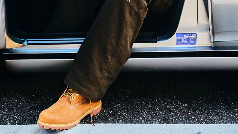 FETCH x Timberland 6-Inch Boot Wheat A6FQTEJN on foot