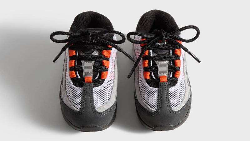 KITH x Nike Air Max 95 TD Knicks middle