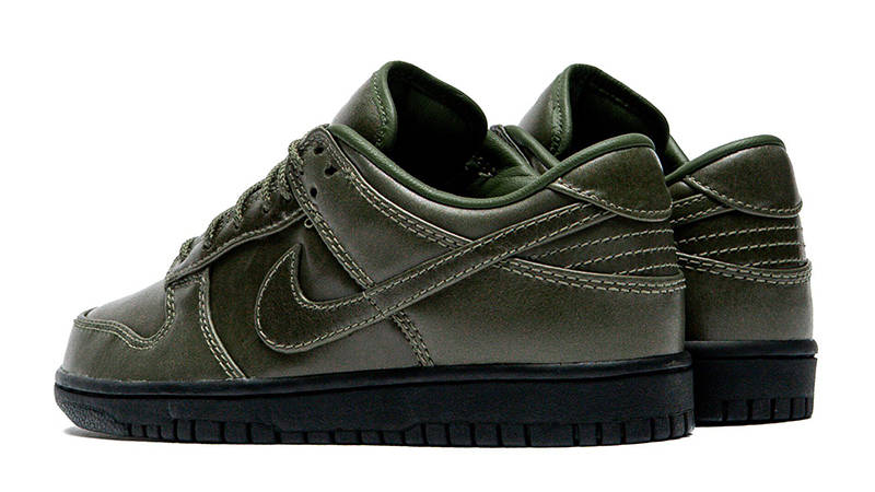 Nike Dunk Low Premium Army Green IQ3342-300 back