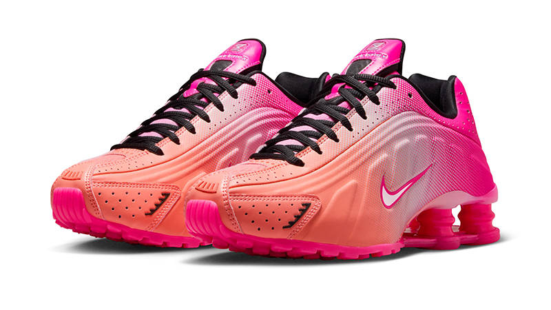 Nike Shox R4 Hyper Pink Black IH2343-600 front