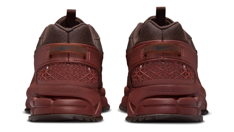 Nike Zoom Vomero Roam Baroque Brown Back