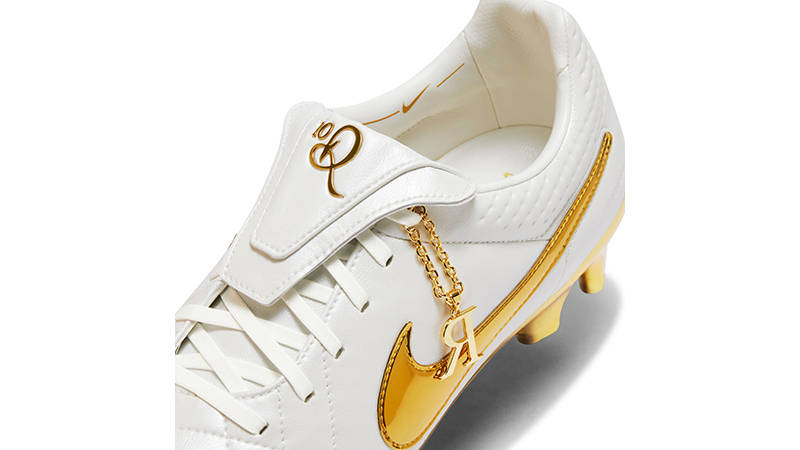 Ronaldinho x Nike Tiempo Legend FG Touch of Gold | IF4388-100