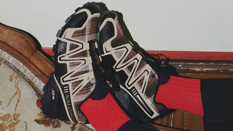 Salomon Speedcross 3 Holıday Black Safari L47793400 on foot