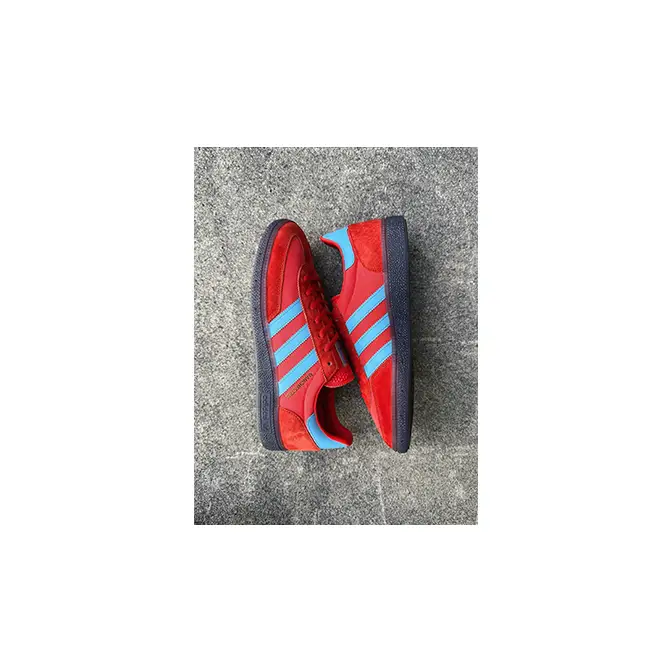 size? x adidas Manchester City Series 25th Anniversary lateral side