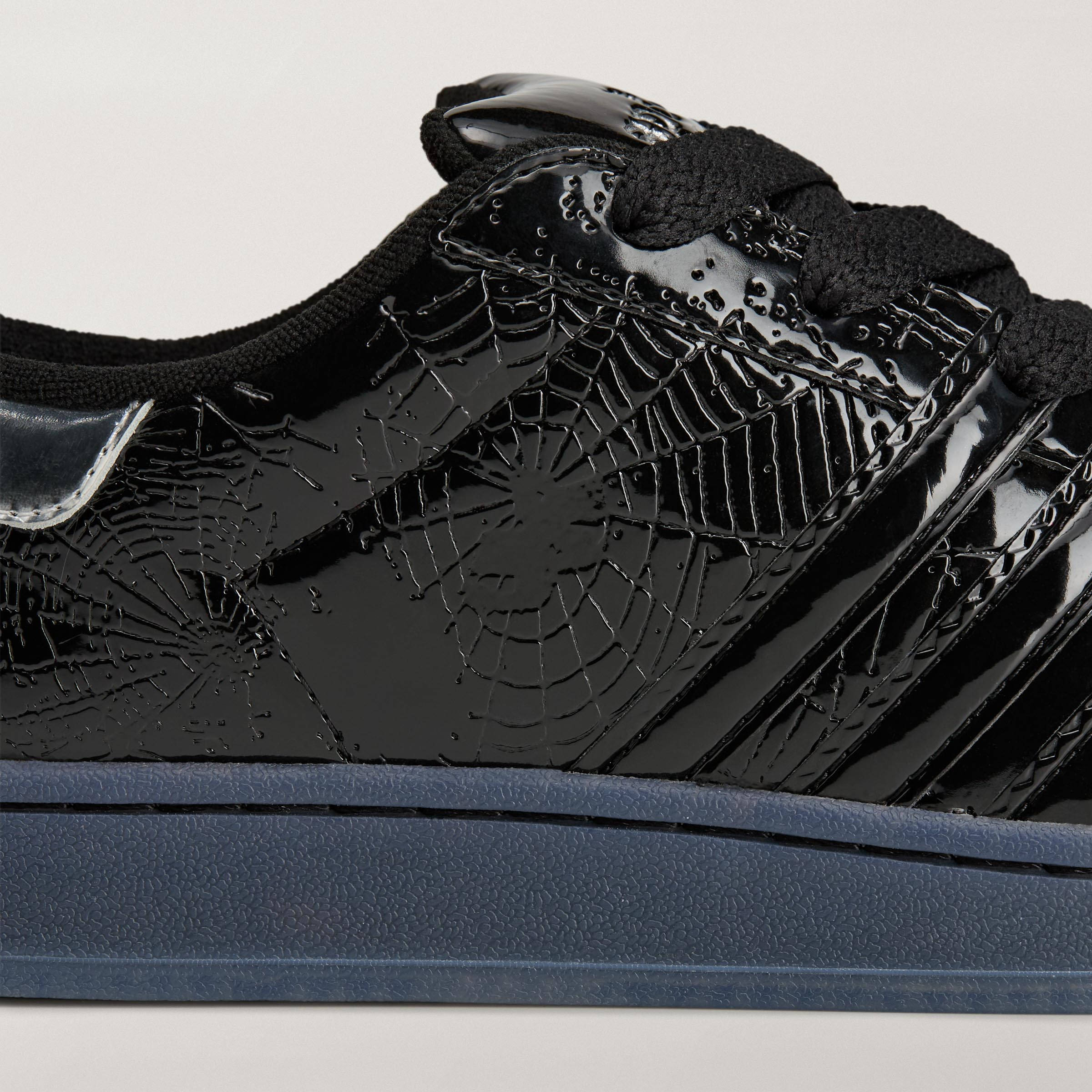 Sp5der x adidas Superstar Black Detail