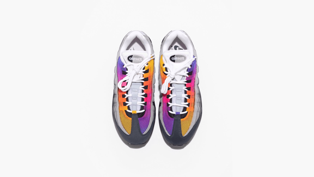 The £999 Air Max 95: Is Lorenzo Federici's Hand Dyed 'Dusk' & 'Menta' Worth The Price Tag? Lorenz.OG x Nike Feature