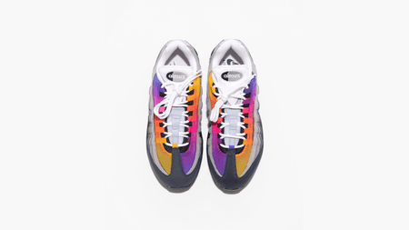 The £999 Air Max 95: Is Lorenzo Federici's Hand Dyed 'Dusk' & 'Menta' Worth The Price Tag? The £999 Air Max 95: Is Lorenzo Federici's Hand Dyed 'Dusk' & 'Menta' Worth The Price Tag?