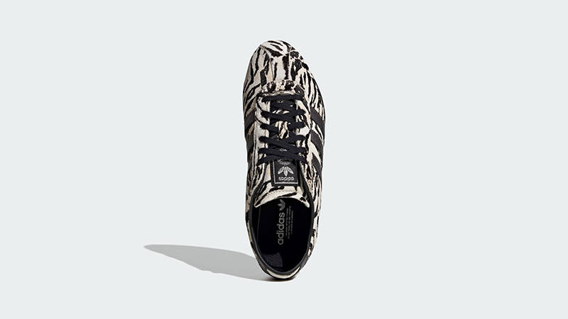adidas Tokyo City Series Zebra Off-White KI4173 middle