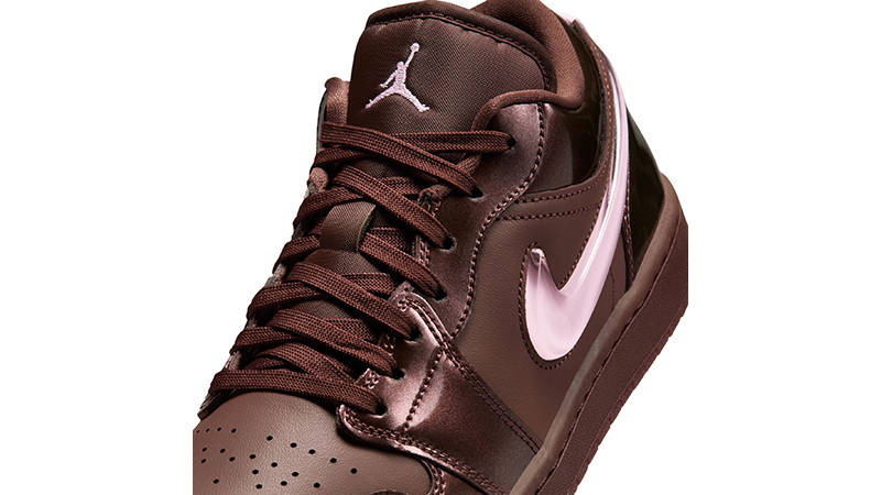 Air Jordan 1 Low Chocolate Valentines Day 2026 IQ9787-262 tongue
